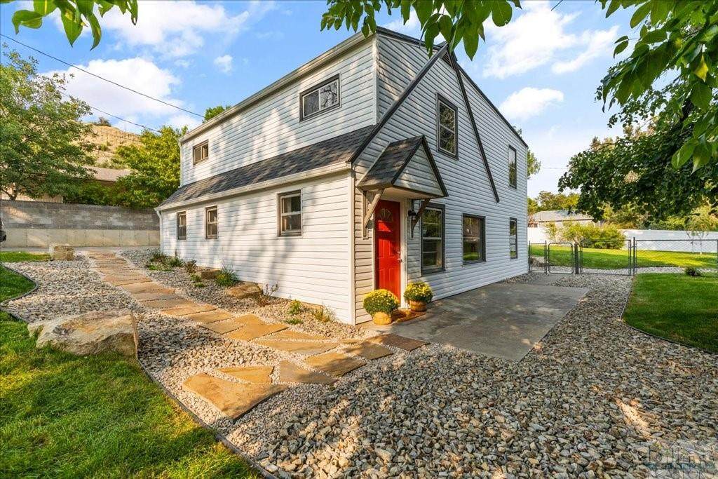 2925 Nye Lane - Photo 1