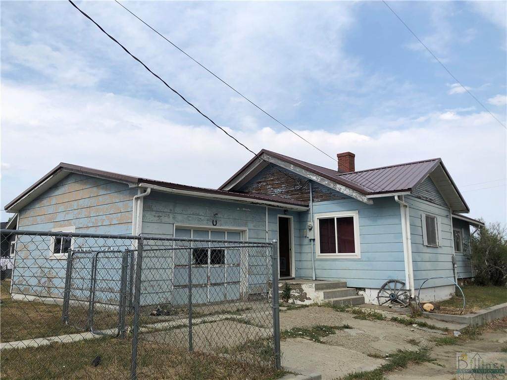 111 Moulton Avenue - Photo 1