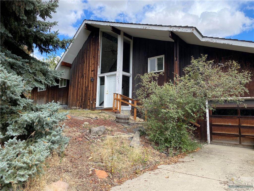 3007 37th Street West - Photo 1