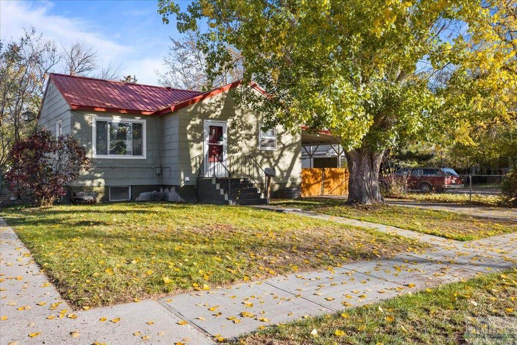 1033 Howard Avenue - Photo 1