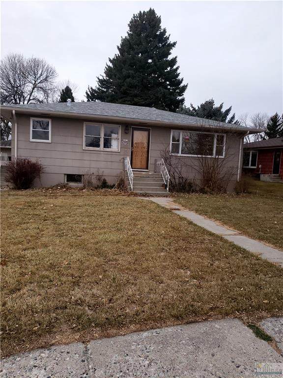 924 4th Avenue - Photo 1