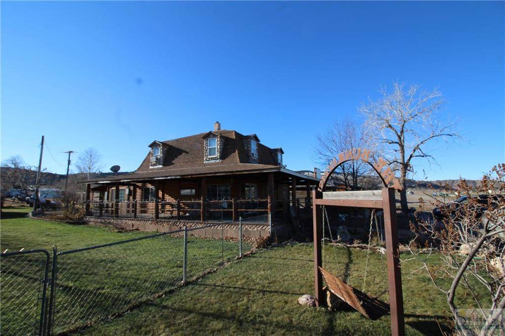 47 1st Street East - Photo 1