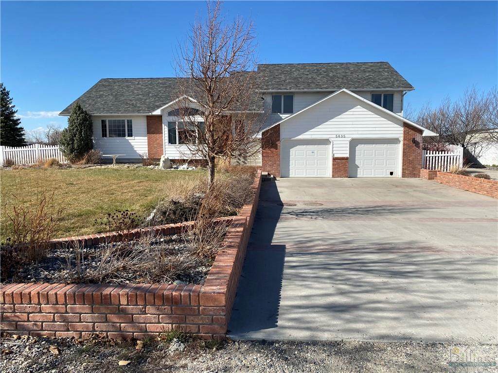 5635 Silver Saddle Drive - Photo 1