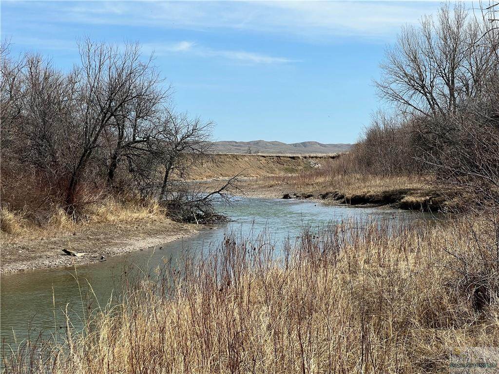 1520 Highway 384 - Photo 1
