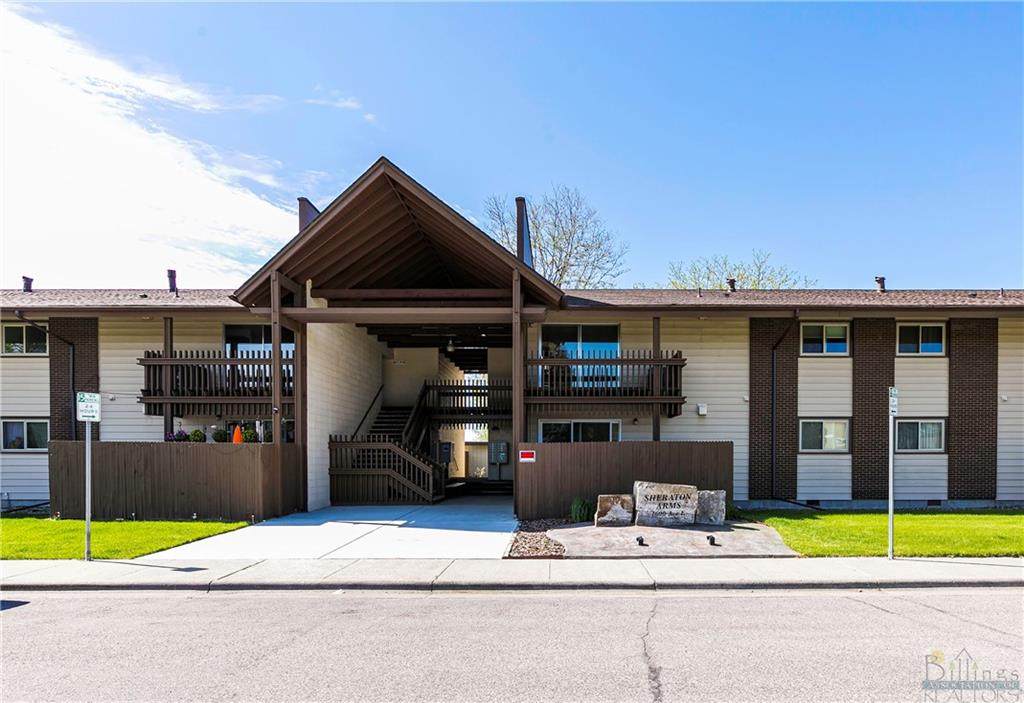 1600 Avenue E - Photo 1