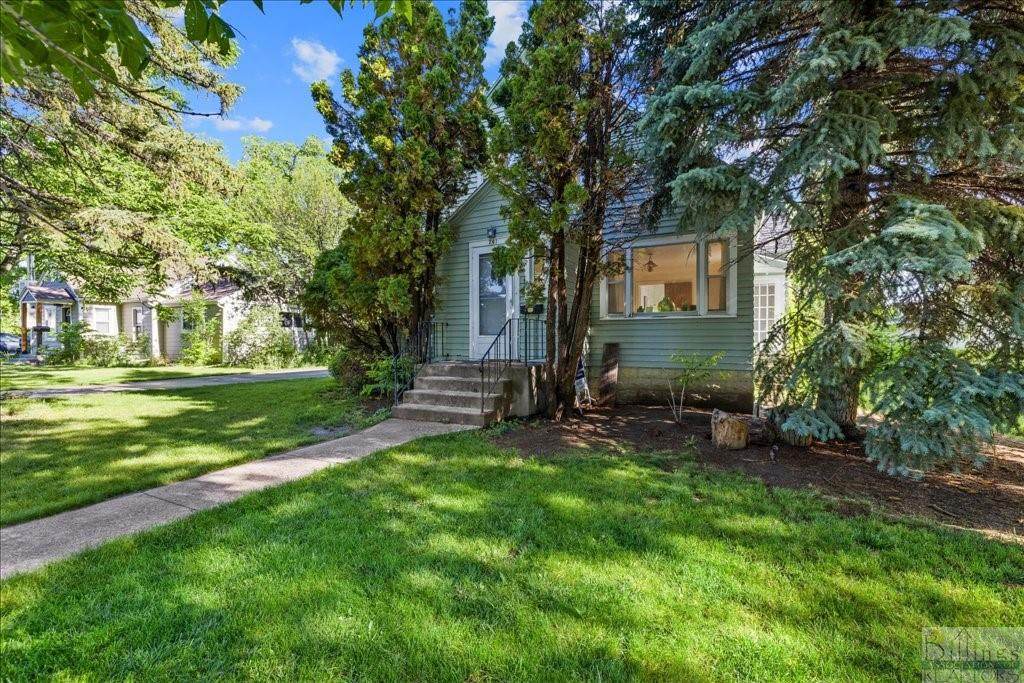 741 Avenue C - Photo 1