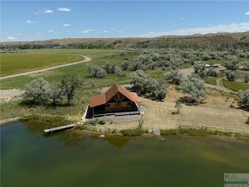 587 Ten Bear Lane - Photo 1