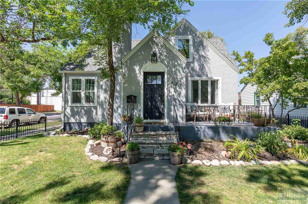 443 Alderson - Photo 1