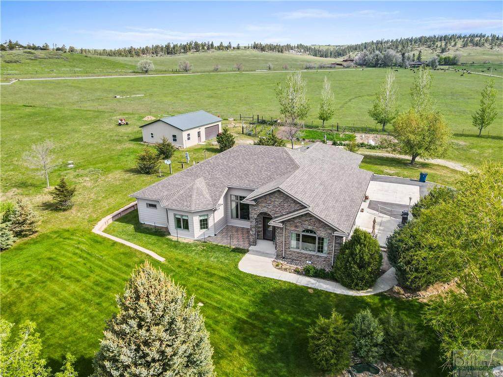 13 Raymond Lane - Photo 1