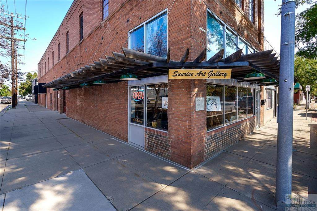2923 Montana Avenue - Photo 1
