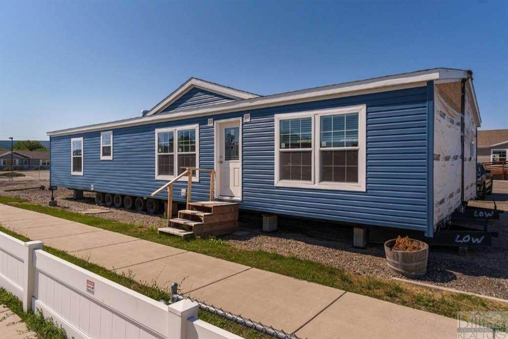 110 Park - Photo 1
