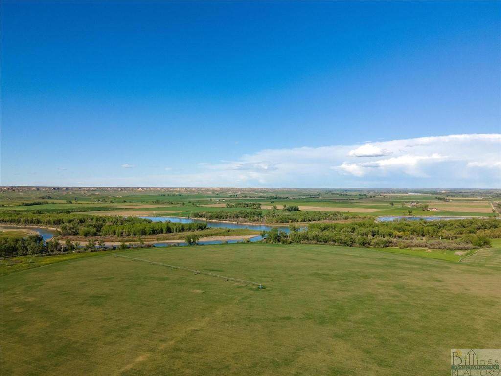 3519 Old Highway 10 - Photo 1