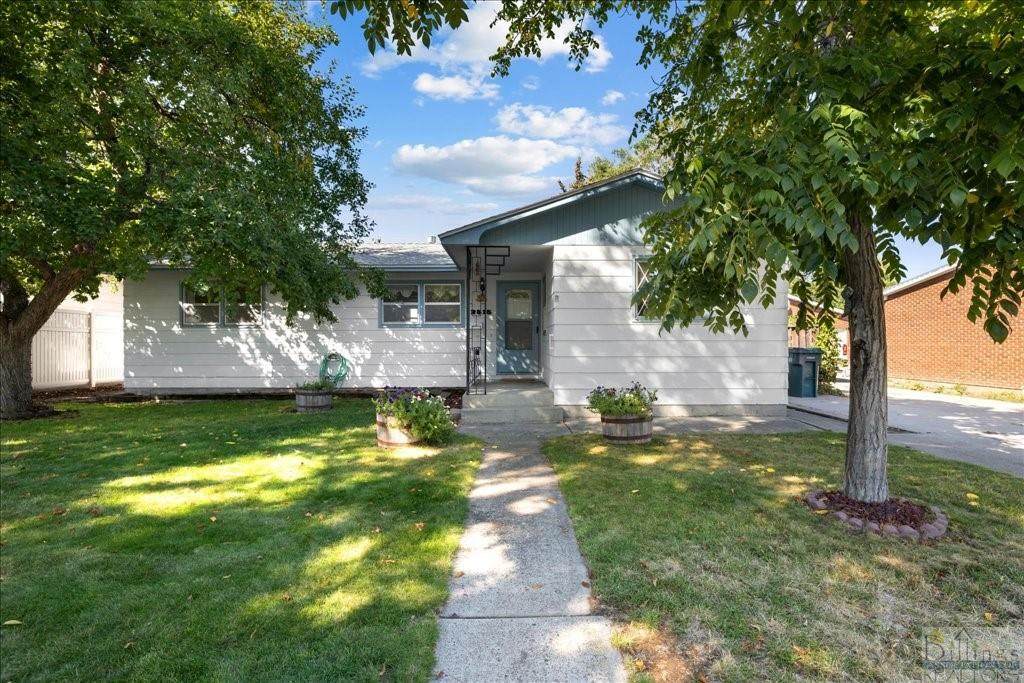 2515 Howard Avenue - Photo 1