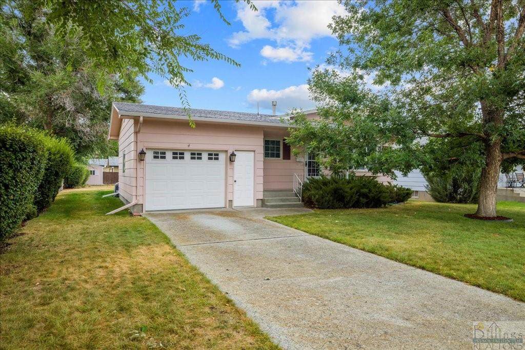 921 6th Avenue - Photo 1