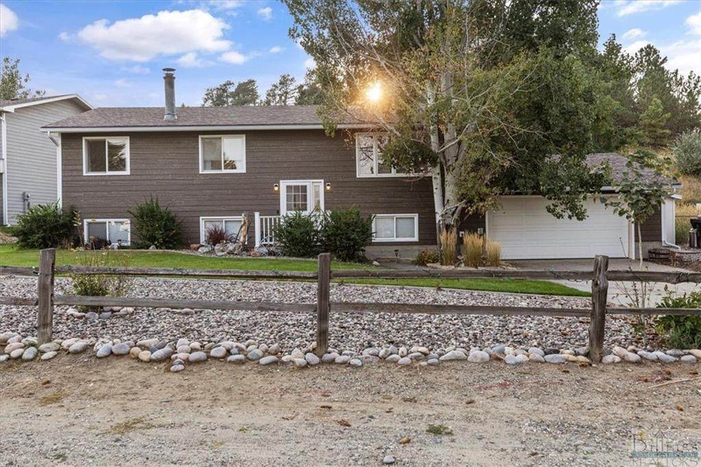 1562 Foothill Drive - Photo 1