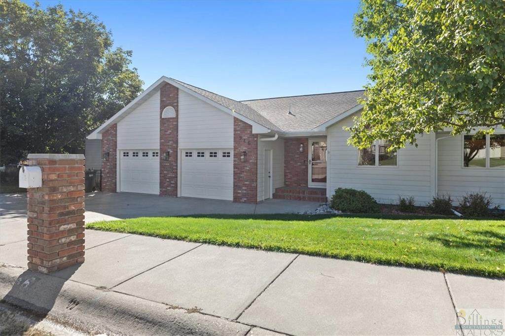 946 Ginger Avenue - Photo 1