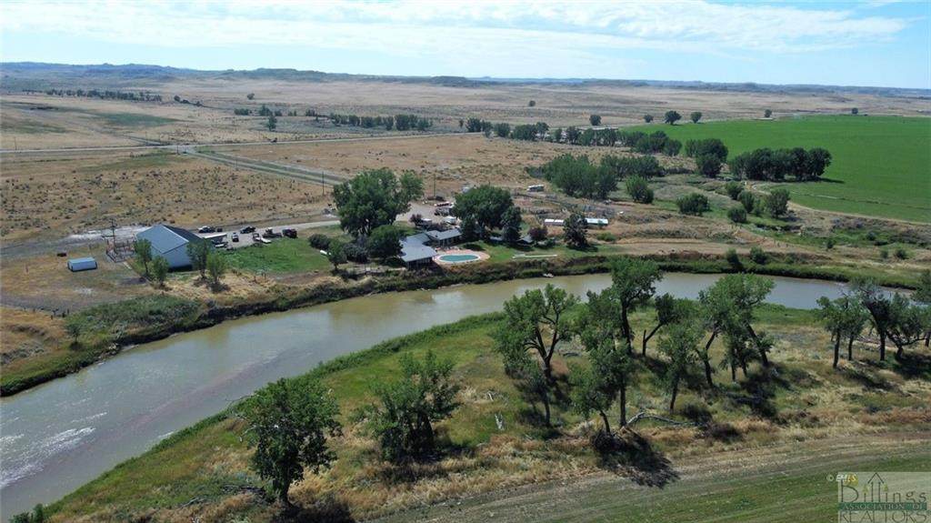 726 Tongue River Road - Photo 1