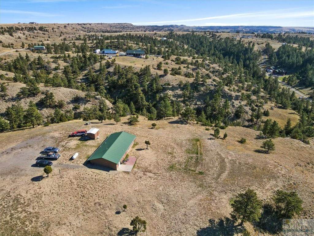 4532 Mountain View - Photo 1