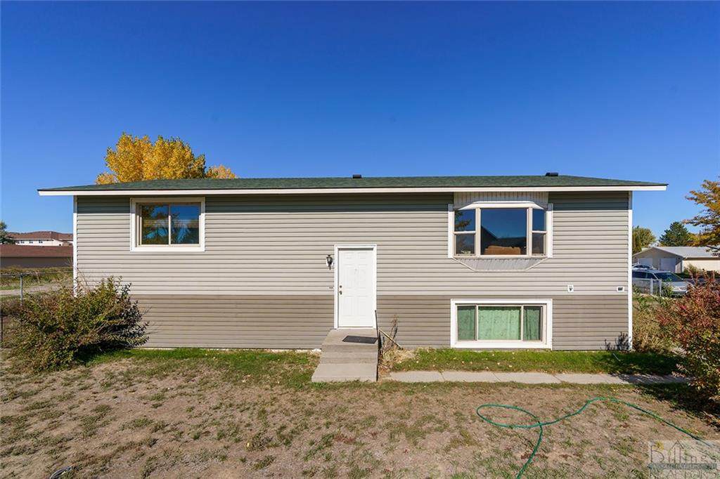 364 Phyllis Circle - Photo 1