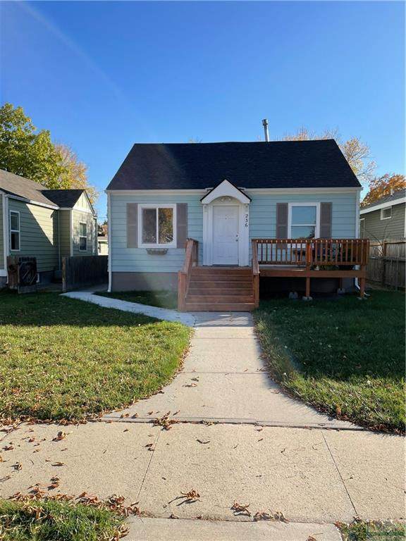 236 Custer Avenue - Photo 1