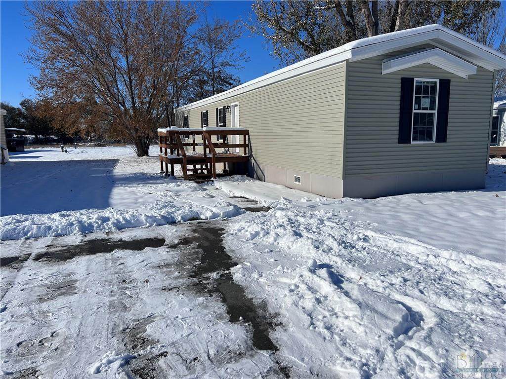 518 Andrick Avenue - Photo 1