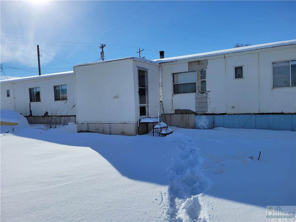 313 Front Drive - Photo 1