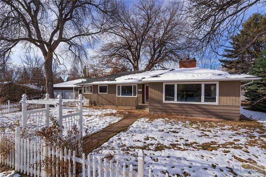 2220 Tree Lane - Photo 1