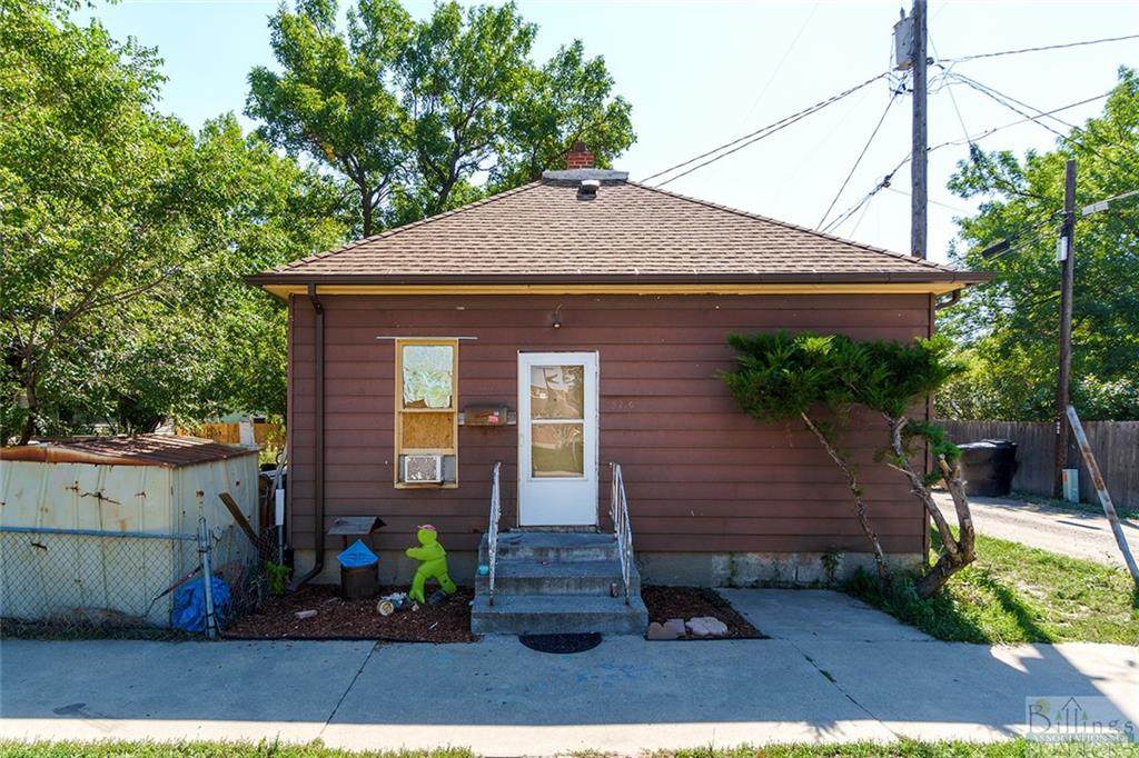 204 32nd Street - Photo 1