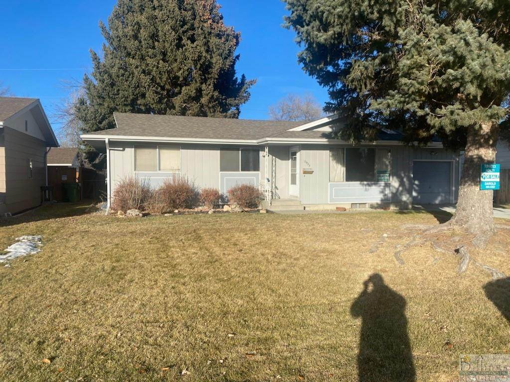 2923 Lynn Avenue - Photo 1