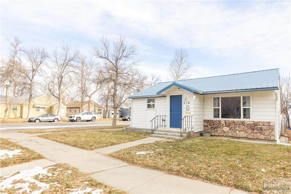 519 Washington - Photo 1