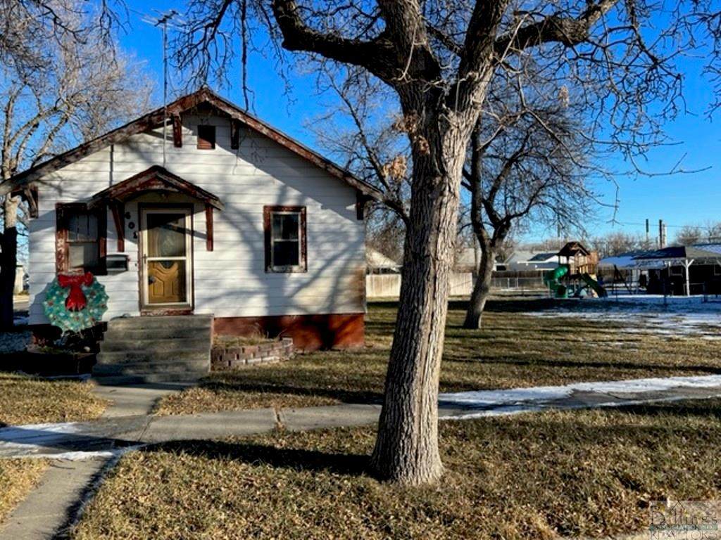 401 Woodland Avenue - Photo 1