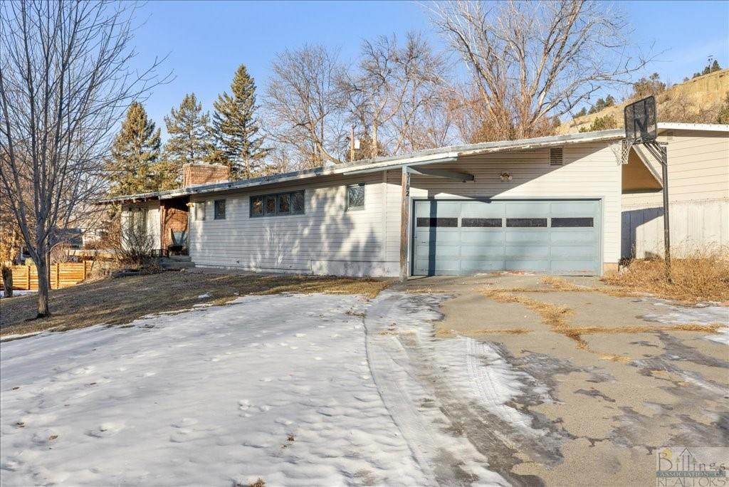 3102 Rugby Dr - Photo 1