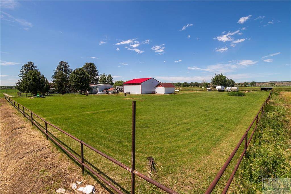 2489 8th Road - Photo 1