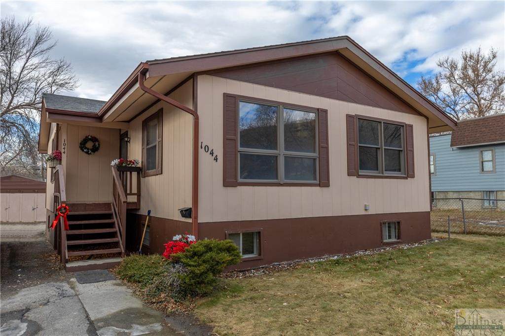 1044 23rd Street - Photo 1