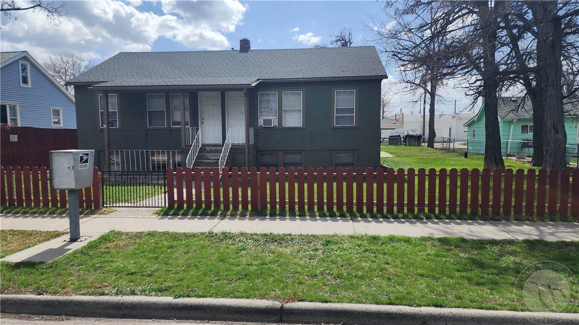 418 Cook Ave - Photo 1
