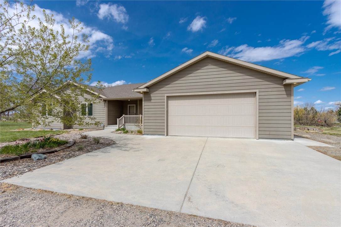 1525 Sullivan Lane - Photo 1