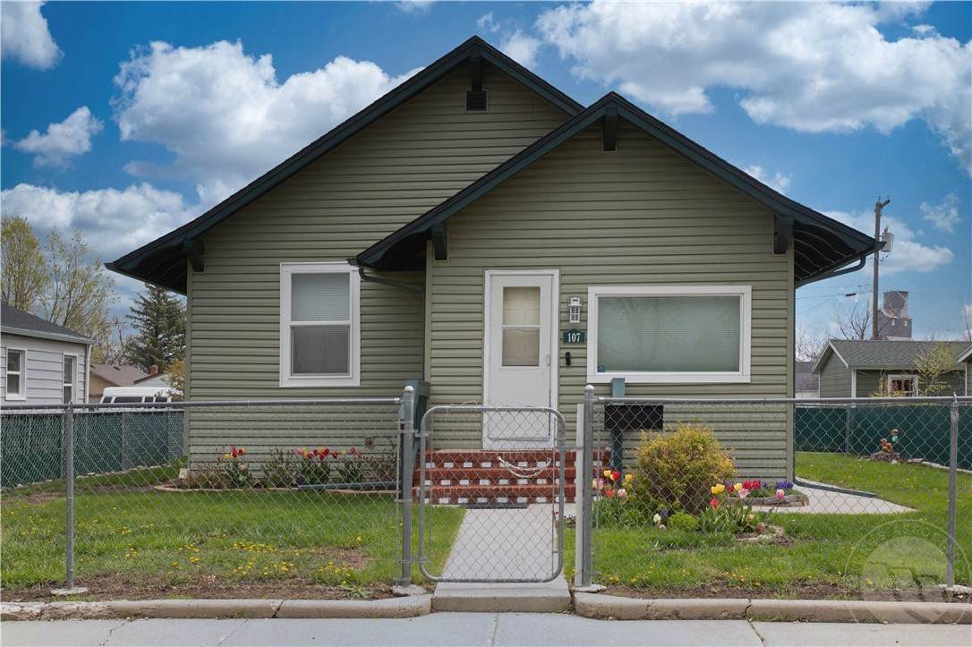107 Crawford Avenue - Photo 1