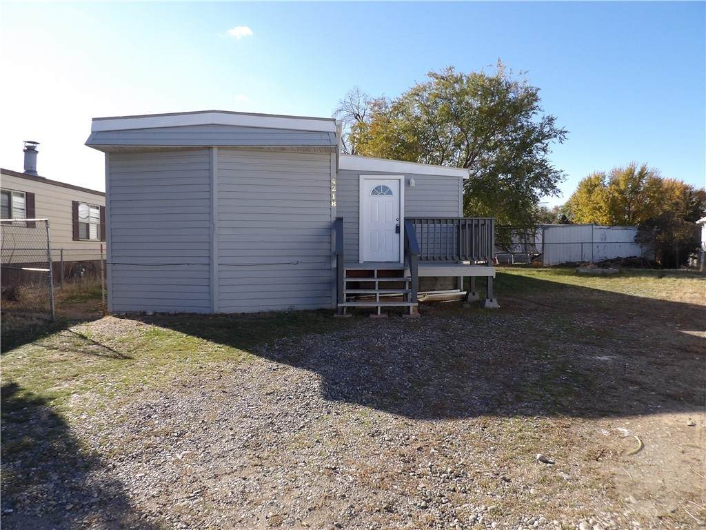 4218 Carlton - Photo 1