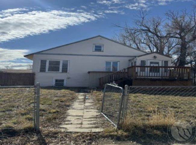 406 C Street - Photo 1