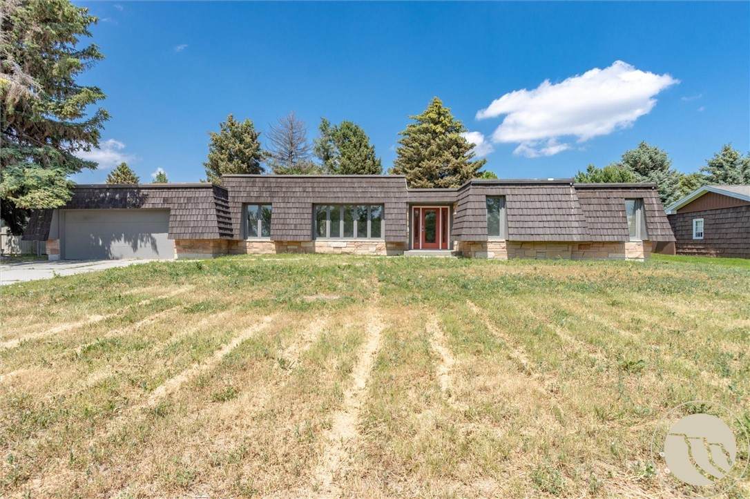 5541 Bobby Jones Boulevard - Photo 1