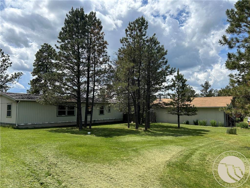 220 Johnnys Coal Rd - Photo 1