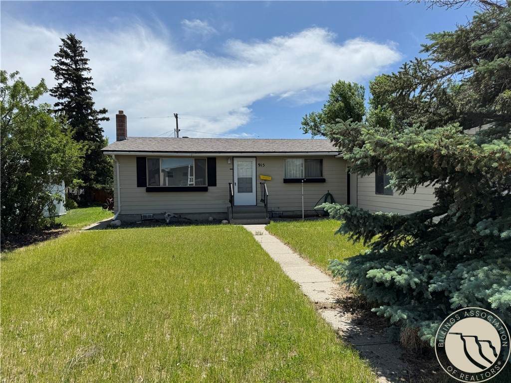 915 2nd Ave - Photo 1