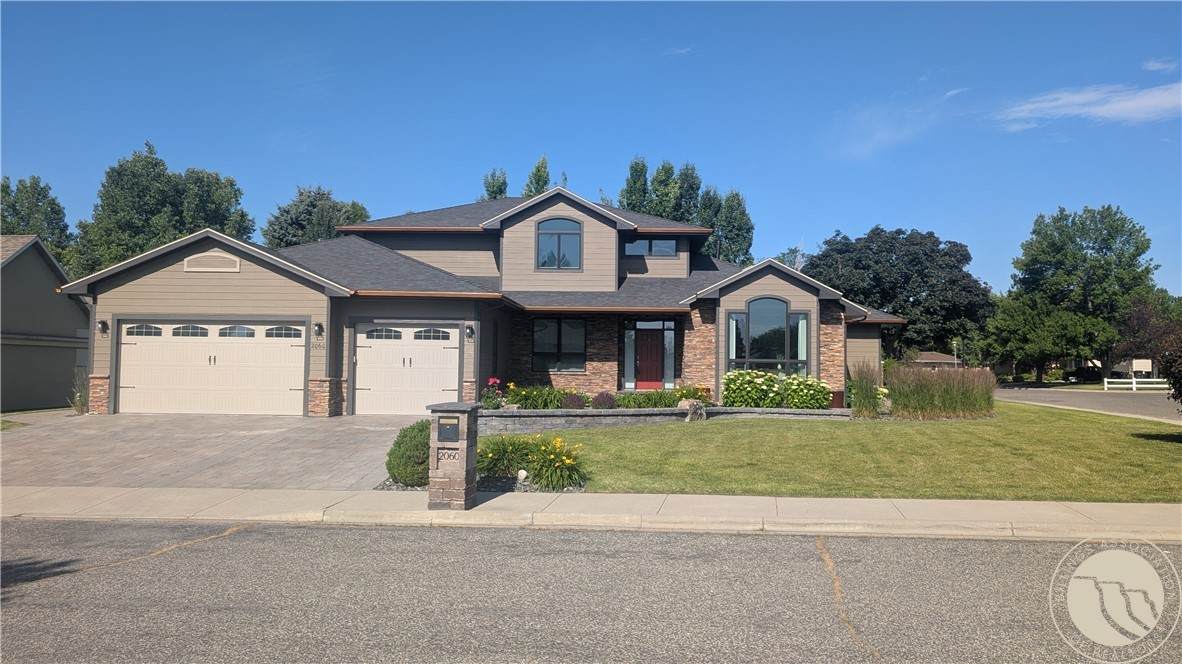 2060 Edgewood Drive - Photo 1