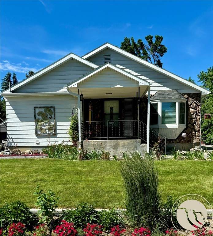 1223 Harvard Ave - Photo 1