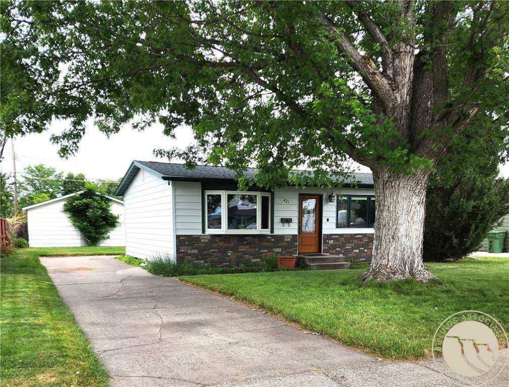 421 14th Street West - Photo 1