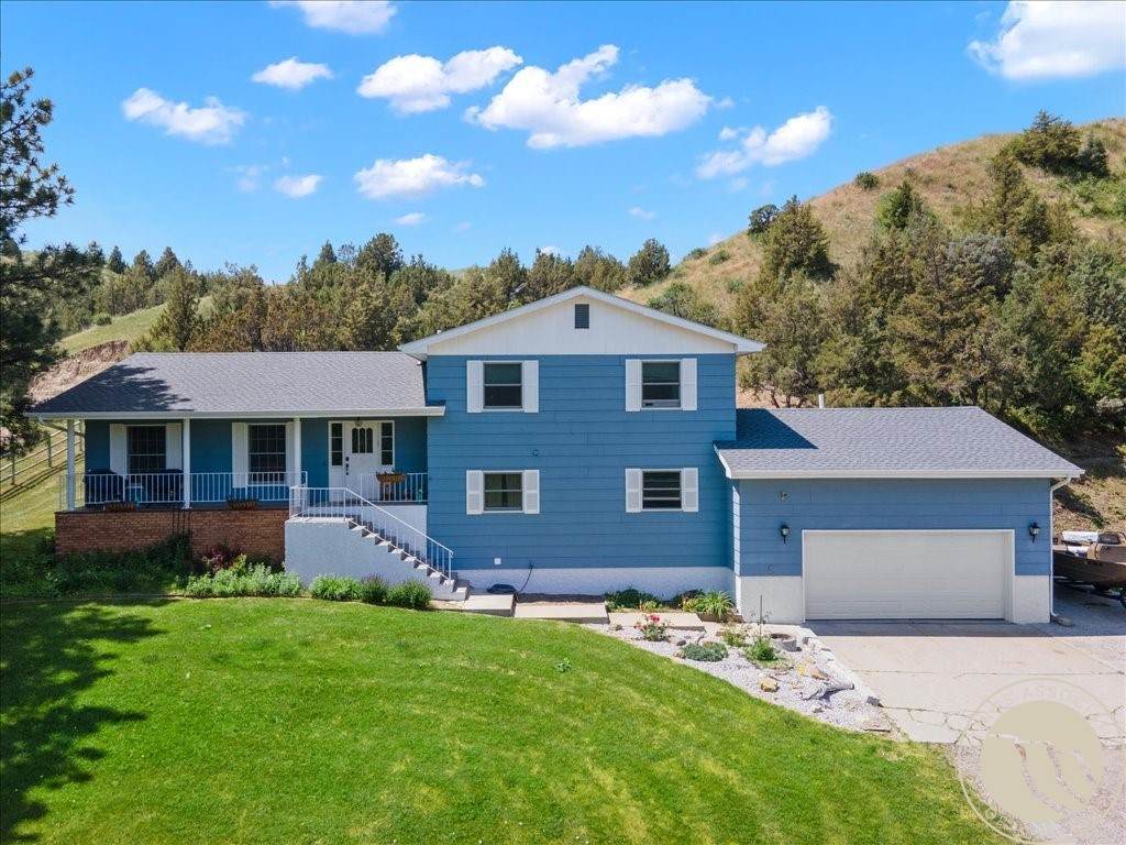 3748 Blue Creek Road - Photo 1