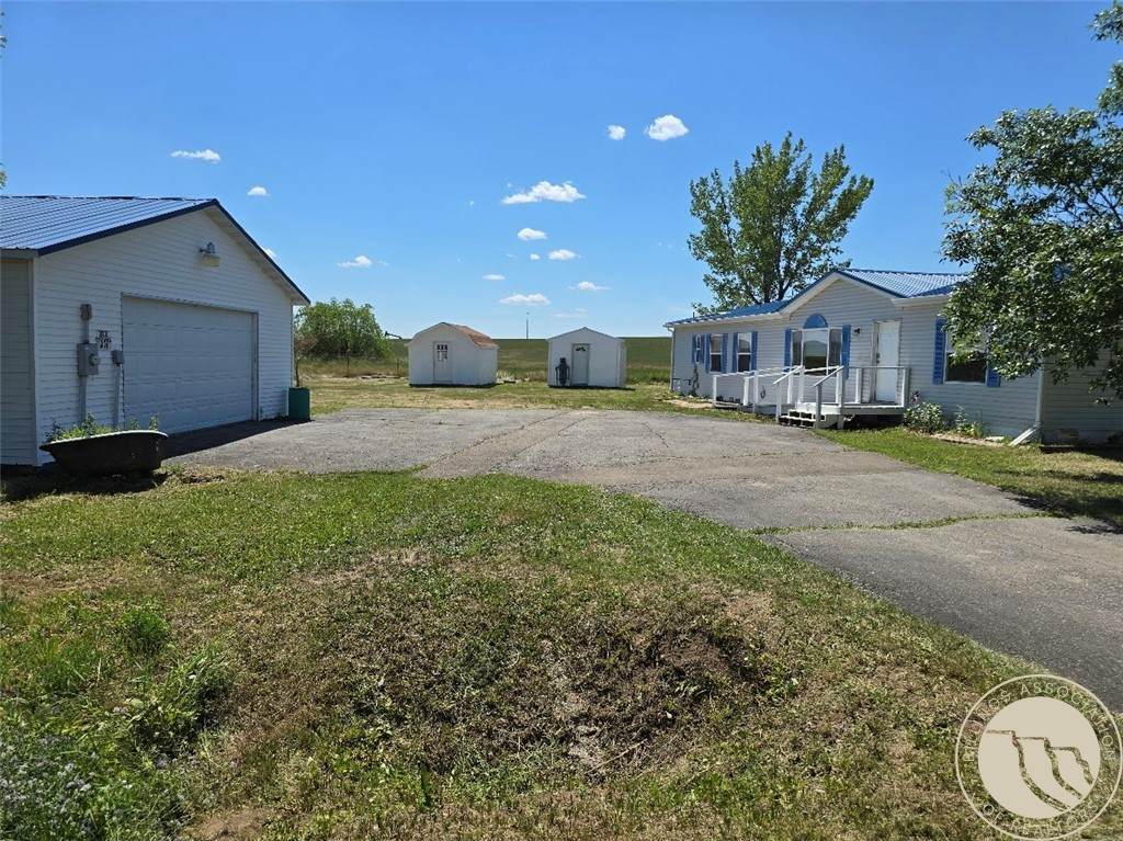 312 Young Avenue - Photo 1