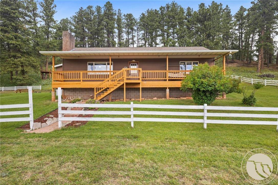 458 Stratford - Photo 1