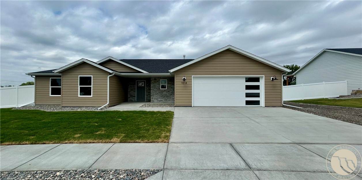 1014 Rochelle Lane - Photo 1