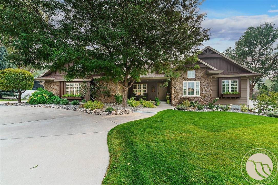 2425 Westfield Drive - Photo 1